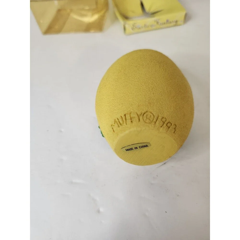 1993 Muffy Vanderbear Collection- Egg Painting Collector Egg